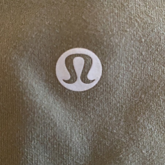 Lululemon size 4 olive pants - Picture 4 of 5